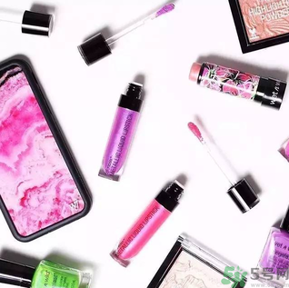 維特娃高光棒適合什么年齡人用？維特娃高光棒好用嗎？