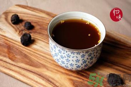 酸梅膏和酸梅粉有什么區(qū)別？酸梅膏和酸梅粉哪個(gè)好？