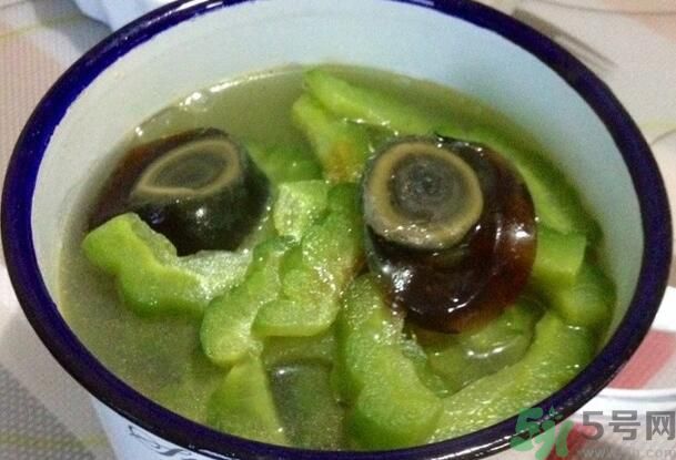 苦瓜和皮蛋一起吃能降火嗎？苦瓜能和皮蛋一起吃嗎？