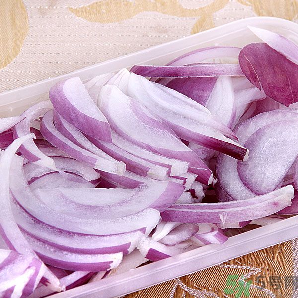 洋蔥發(fā)芽了還能吃嗎？洋蔥發(fā)芽了吃了會(huì)怎么樣？