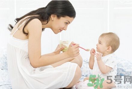 寶寶可以吃菱角嗎？寶寶多大可以吃菱角？