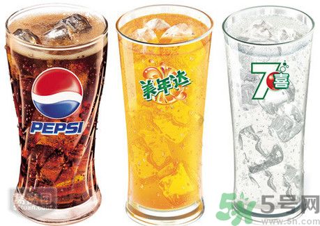 嗓子發(fā)炎可以喝可樂嗎？嗓子發(fā)炎喝可樂會怎么樣？