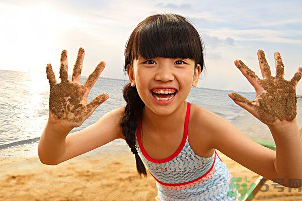 高三女生月經(jīng)不調(diào)是怎么回事？高三女生月經(jīng)不調(diào)怎么辦？