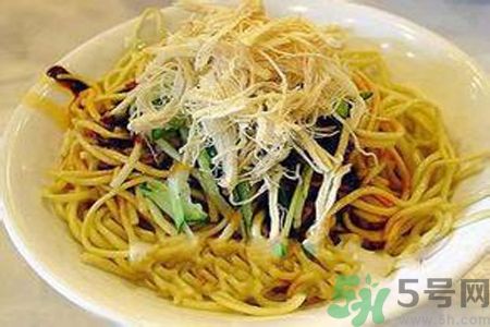 哺乳期可以吃涼面嗎？哺乳期吃涼面對寶寶有影響嗎？