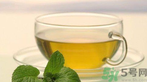 紅茶和綠茶的區(qū)別?紅茶和綠茶哪個(gè)好 紅茶和綠茶的區(qū)別?紅茶和綠茶哪個(gè)好