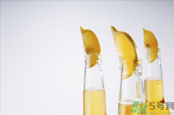 腎結石能喝冰啤酒嗎？腎結石喝啤酒好嗎？