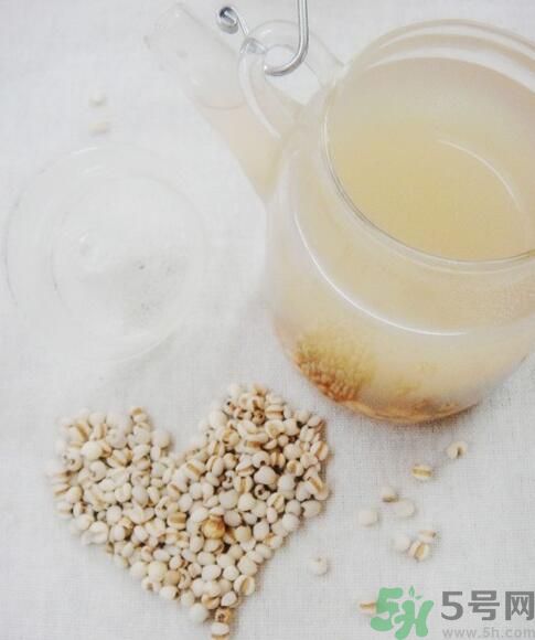 經(jīng)期可以喝薏米水嗎？經(jīng)期喝薏米水會(huì)不會(huì)肚子痛？