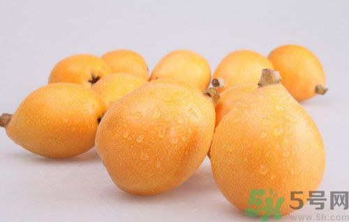 經(jīng)期可以吃枇杷嗎？經(jīng)期吃枇杷會(huì)不會(huì)肚子痛？