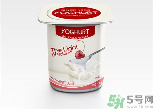 楊梅和酸奶能一起吃嗎?楊梅和酸奶一起吃會怎么樣 楊梅和酸奶能一起吃嗎?楊梅和酸奶一起吃會怎么樣