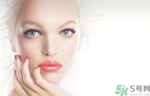 珂秀絲蜜炫色滋潤唇膏XS204怎么樣？珂秀絲蜜炫色滋潤唇膏XS204好用嗎？