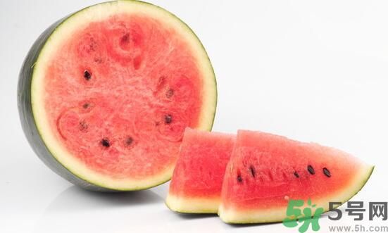 西瓜能和牛奶一起吃嗎？西瓜和牛奶一起吃好嗎？