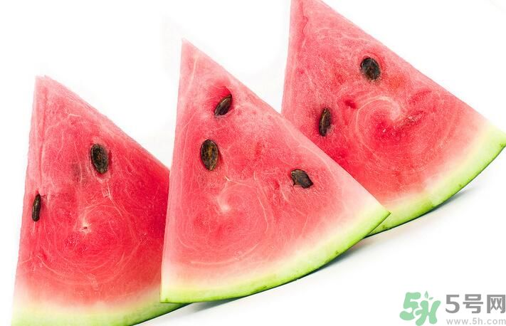 沙瓤西瓜怎么挑？怎么挑選西瓜？