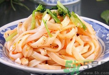 晚上吃涼皮會長胖嗎？每天吃涼皮會胖嗎？