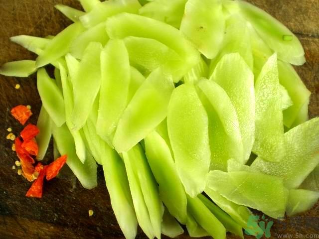 萵筍是涼性的嗎？萵筍是涼性的還是熱性的？