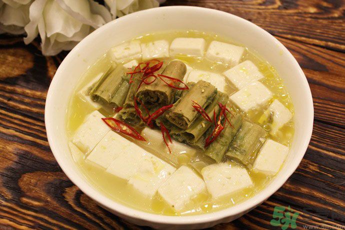 莧菜可以和豆腐一起吃嗎？莧菜能和豆腐一起吃嗎？