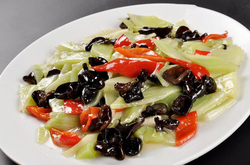 筍子可以和木耳一起炒嗎？筍子能和木耳一起吃嗎？