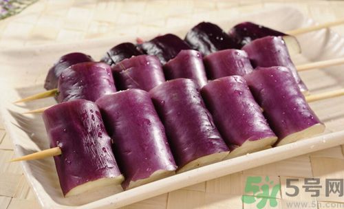 茄子能和萵筍一起炒嗎？茄子能和萵筍一起吃嗎？