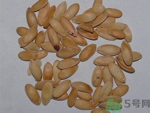 1463714355362692.jpg 573738_2217哈密瓜籽.jpg