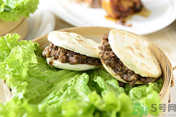 生菜在冰箱放久了能吃嗎？如何分辨生菜新不新鮮？