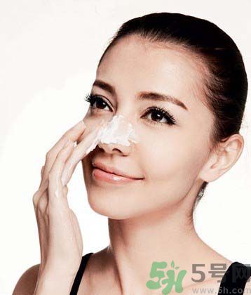 優(yōu)美成分零負(fù)擔(dān)天然洋甘菊純露噴霧好用嗎？優(yōu)美成分零負(fù)擔(dān)天然洋甘菊純露噴霧怎么樣？