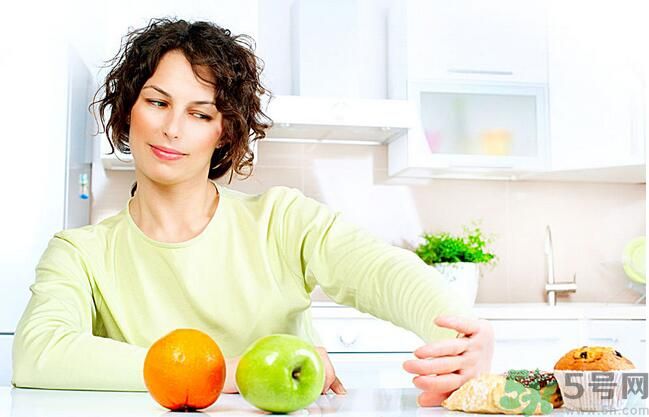 備孕期間女性能喝酒嗎？備孕的女性可以喝酒嗎？