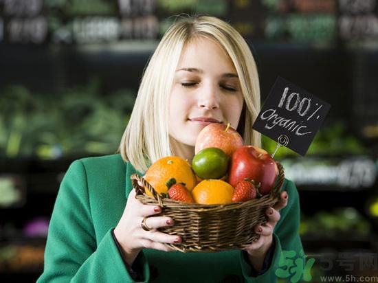 夏天吃什么養(yǎng)胃？夏天養(yǎng)胃要注意什么？