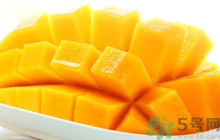 葡萄可以和芒果一起吃嗎?葡萄能和芒果同吃嗎? 葡萄可以和芒果一起吃嗎?葡萄能和芒果同吃嗎?