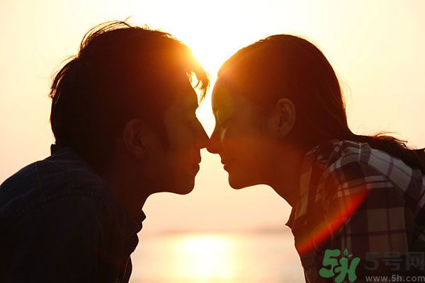 啪啪啪之后小腹痛怎么辦？啪啪啪后為什么會小腹痛？