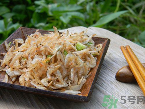 綠豆芽可以和蝦皮一起吃嗎？綠豆芽能和蝦皮一起吃嗎？