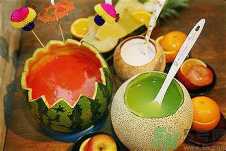 夏季吃什么可以防曬？夏季防曬不可以吃什么？