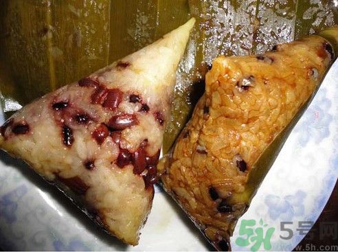 吃粽子可以喝綠豆湯嗎?粽子能和綠豆湯一起吃嗎? 吃粽子可以喝綠豆湯嗎?粽子能和綠豆湯一起吃嗎?