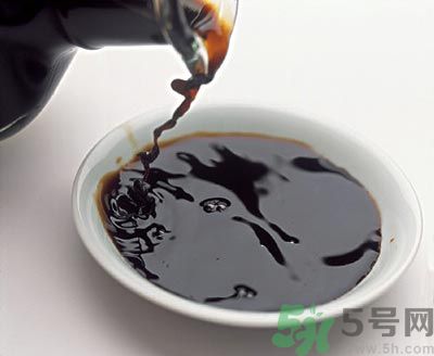 吃粽子可以蘸醋嗎？粽子可以和醋一起吃嗎？