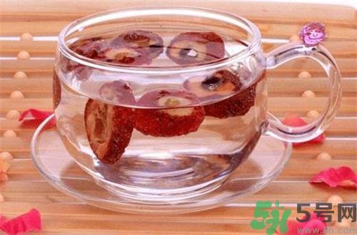 山楂枸杞一起泡水喝好嗎？山楂枸杞一起泡水喝有什么好處？
