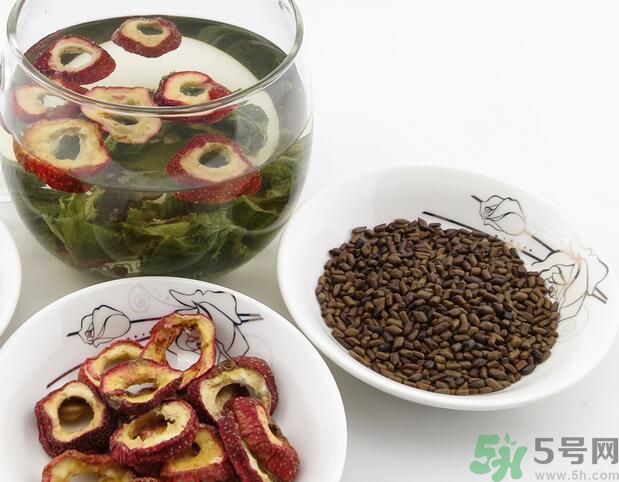 山楂決明子一起泡茶喝好嗎？山楂決明子一起泡茶有什么好處？