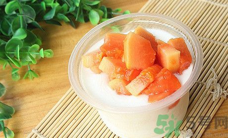 木瓜可以和香蕉一起吃嗎？木瓜和香蕉一起吃好嗎？