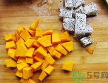 南瓜和火龍果一起吃好嗎？南瓜和火龍果一起吃會(huì)怎樣？