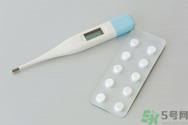 吃完感冒藥能喝酒嗎？吃完感冒藥多久可以喝酒？