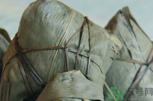 速凍粽子可以直接煮嗎?速凍粽子能直接煮嗎? 速凍粽子可以直接煮嗎?速凍粽子能直接煮嗎?