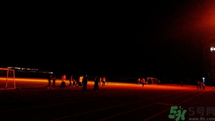 晚自習(xí)后跑步好嗎？下晚自習(xí)吃什么比較好？