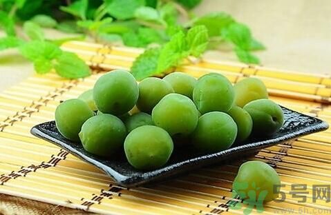 李子就是梅子嗎？李子和梅子有什么不同？