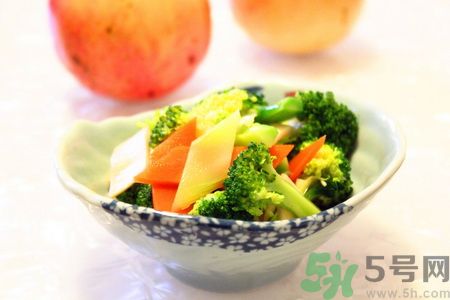 西蘭花可不可以生吃？西蘭花可不可以涼拌？