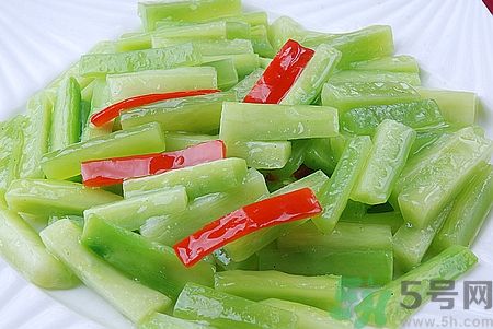 萵筍可以和胡蘿卜一起吃嗎？萵筍和胡蘿卜一起吃好嗎？