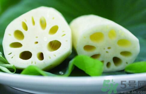 夏天吃蓮藕可以清火嗎？夏天吃蓮藕能降火嗎？