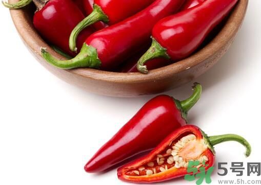 南瓜可以和辣椒一起吃嗎？南瓜辣椒一起吃好嗎？