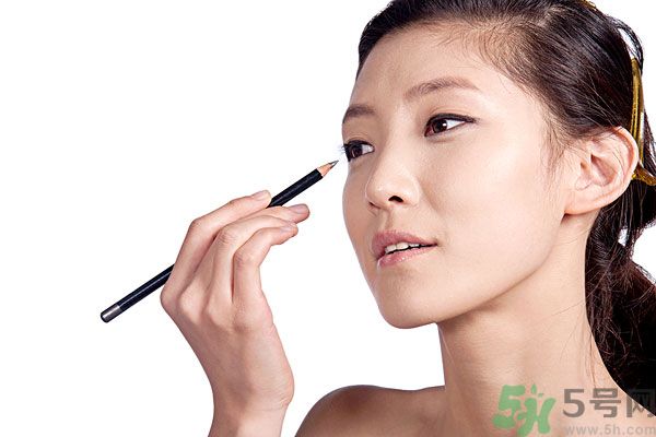 怎么選擇眉筆的顏色？眉筆的顏色有哪幾種？