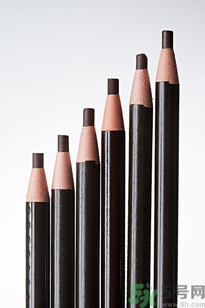 怎么選擇眉筆的顏色？眉筆的顏色有哪幾種？