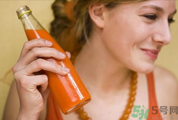 吃胡蘿卜能美白嗎？吃胡蘿卜有美白效果嗎？