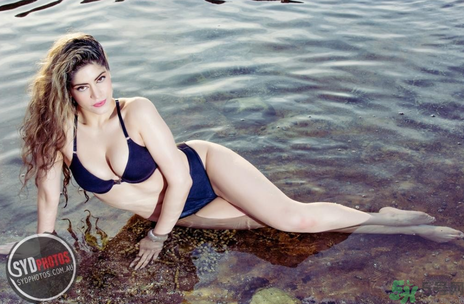 粉底有防曬效果嗎？臉上有粉刺能擦防曬霜嗎？