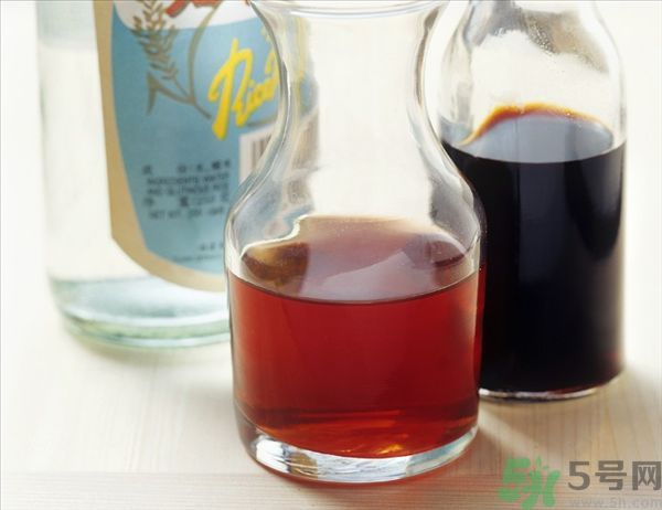 米醋直接擦臉可以嗎？米醋直接喝好嗎？