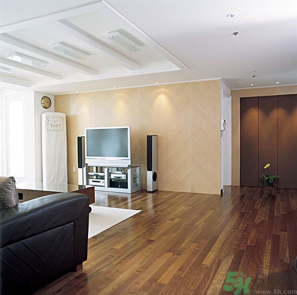 吹空調(diào)喉嚨痛怎么辦？吹空調(diào)喉嚨痛怎么回事？